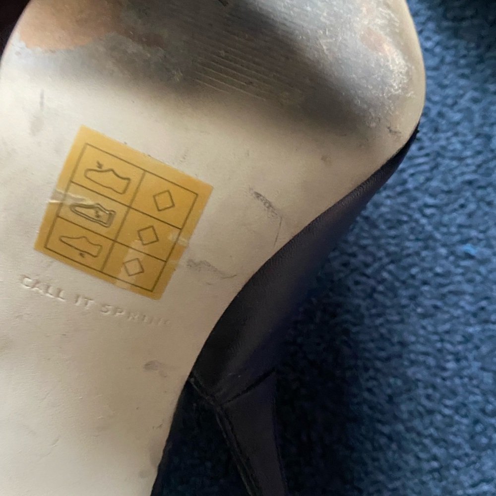 Call It Spring Black Pointed Slingback Pumps - Picture 6 of 8